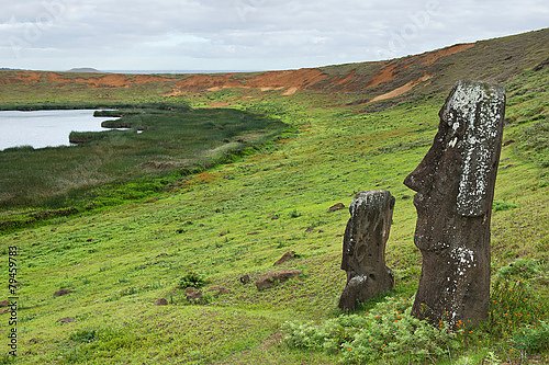 Статуи Моаи на острове Пасхи 3