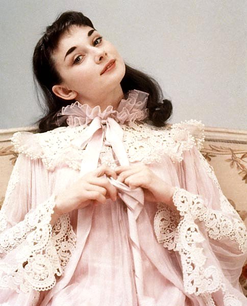 Hepburn, Audrey 11