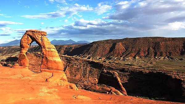 Каменная арка в гранд каньоне