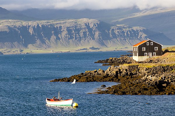 Рыбацкая деревушка. Исландия