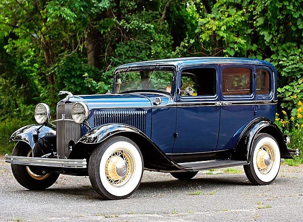 Ford V8 Deluxe Fordor Sedan (18) '1932