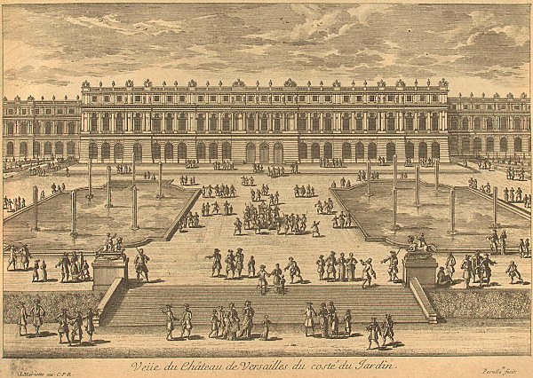 Вид на Версальский дворец со стороны сада