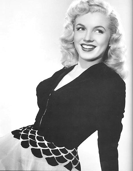 Monroe, Marilyn (Ladies Of The Chorus)