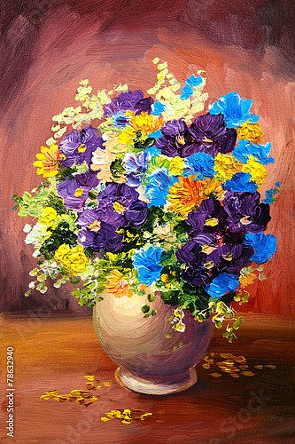 Весенние разноцветные цветы в вазе