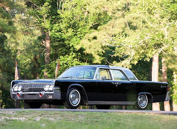 Lincoln Continental ''Bubbletop'' Kennedy Limousine '1962