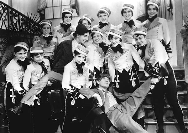 Marx Brothers (Cocoanuts, The) 4