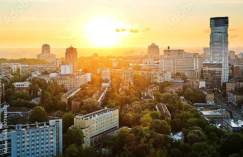 Украина, Киев. Утро над городом