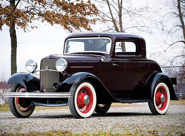 Ford V8 DeLuxe Coupe '1932