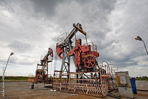Нефтяная вышка 3