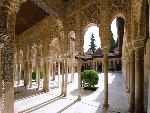 Испания. Альгамбра в  Гранаде