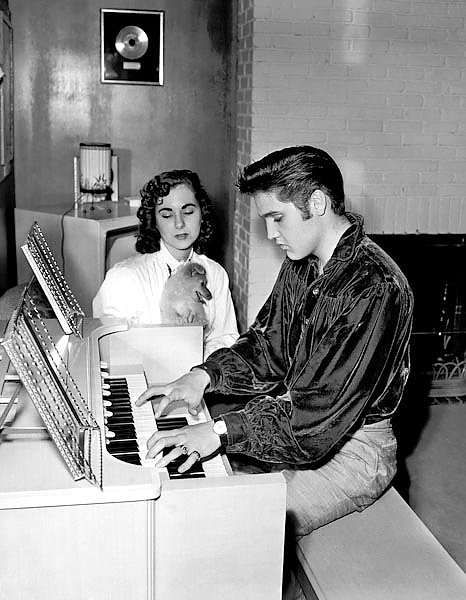 Presley, Elvis 13
