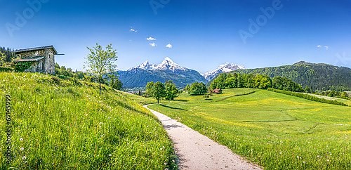 Швейцария. Идиллический альпийский пейзаж №2