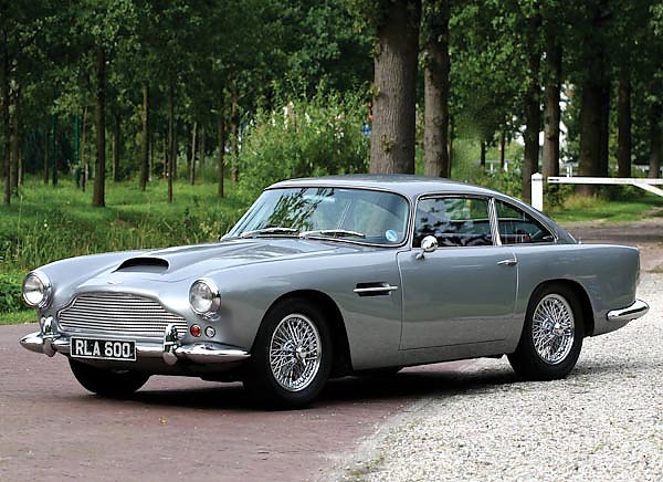 Aston Martin DB4 '1958–63 дизайн Touring