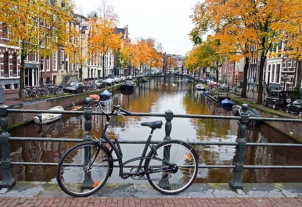 Амстердам 8