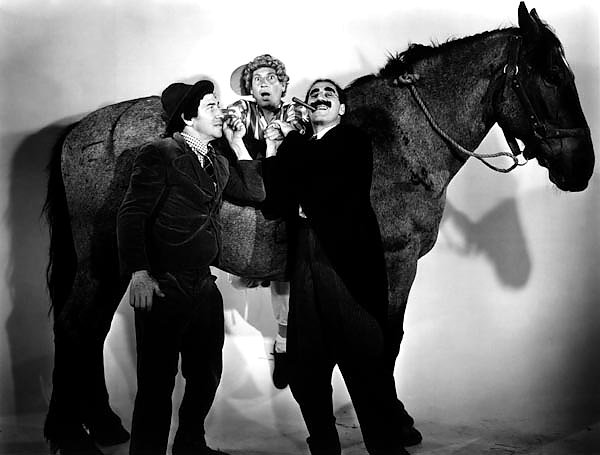 Marx Brothers (A Day At The Races) 4