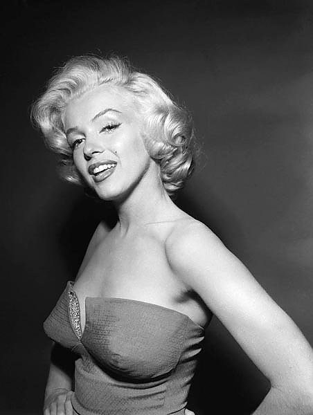 Monroe, Marilyn 98