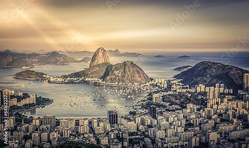 Постер Рио-де-Жанейро в лучах солнца, Бразилия