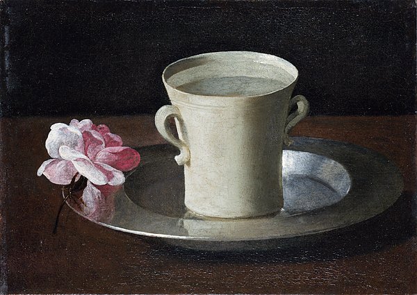 Чашка воды и роза