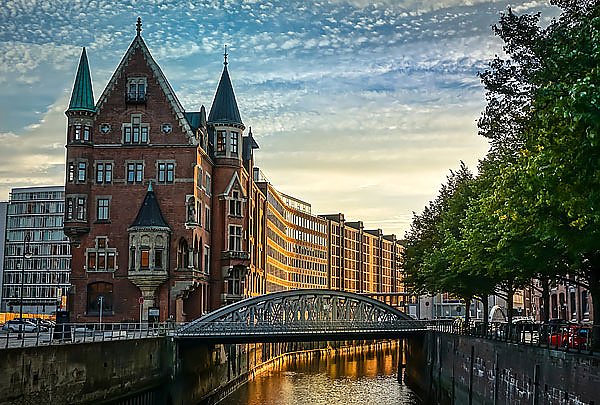 Германия, Гамбург, мост через канал