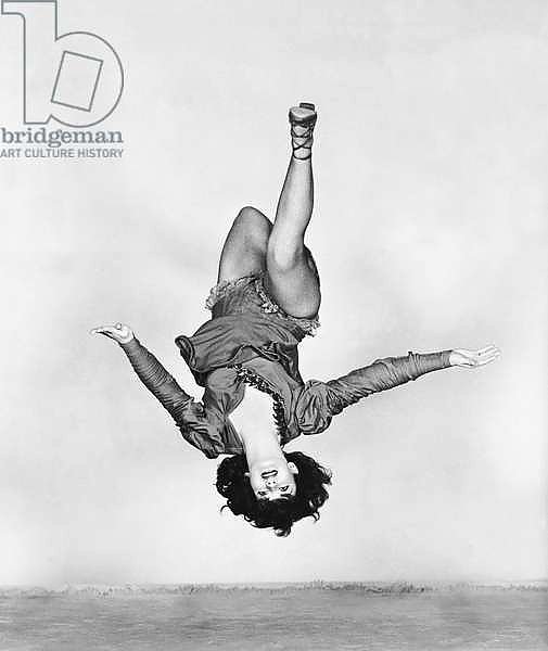Acrobat Dancer Miriam LaVelle