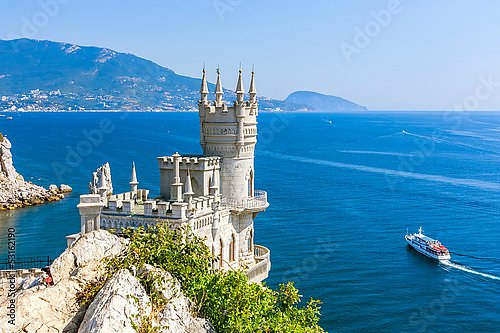 Крым, замок Ласточкино гнездо