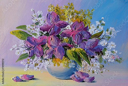 Красочный букет цветов на столе в вазе