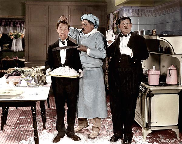 Laurel & Hardy (From Soup To Nuts)C