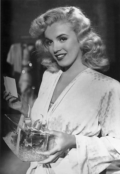 Monroe, Marilyn (Ladies Of The Chorus) 4