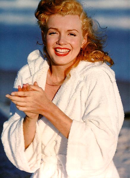 Monroe, Marilyn 32