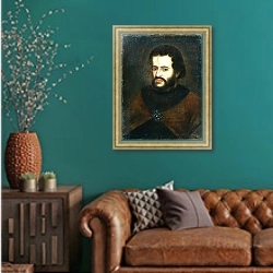 «Portrait of Tsar Ivan the V Alexeyevich 2» в интерьере гостиной с зеленой стеной над диваном