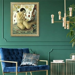 «Nude Sat with a Mirror; Nu Assis au Miroir, 1925-1930» в интерьере гостиной с зеленой стеной над диваном