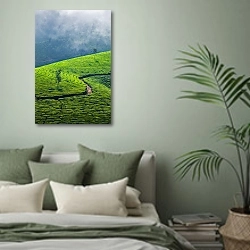 « Зеленые чайные плантации, Муннар, Керала, Индия» в интерьере современной спальни в зеленых тонах