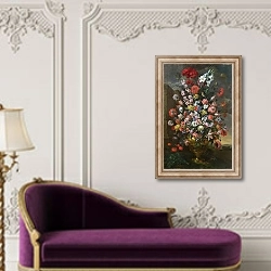 «Lilies, tulips, carnations» в интерьере в классическом стиле над банкеткой