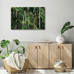 «Тропический бамбуковый лес» в интерьере современной комнаты над комодом