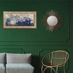 «The Waterlilies - The Clouds 1915-26» в интерьере классической гостиной с зеленой стеной над диваном