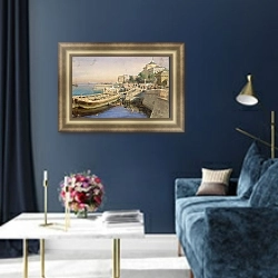 «Набережная Невы возле Адмиралтейства, Санкт-Петербург» в интерьере гостиной в оливковых тонах