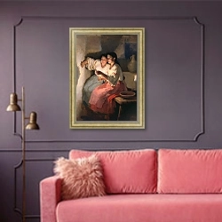 «Святочные гадания» в интерьере гостиной с розовым диваном