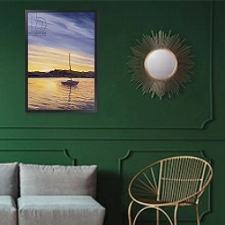 «Boat at Rest, 2002» в интерьере классической гостиной с зеленой стеной над диваном