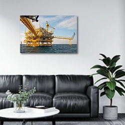 «Морские нефтегазовые платформы» в интерьере офиса в зоне отдыха над диваном