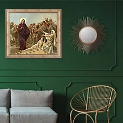 «Иисус воспитывает сына вдовы» в интерьере классической гостиной с зеленой стеной над диваном