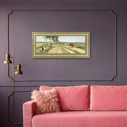 «Возвращение с ярмарки» в интерьере гостиной с розовым диваном