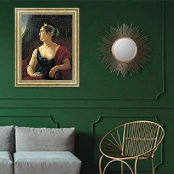 «Портрет Екатерины Семёновны Семёновой в роли Клеопатры» в интерьере классической гостиной с зеленой стеной над диваном