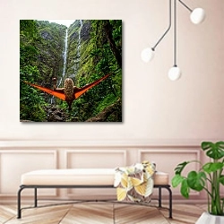«Девушка в гамаке у тропического водопада» в интерьере современной прихожей в розовых тонах