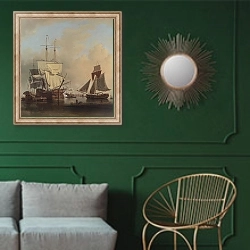 «Вверх по Темзе» в интерьере классической гостиной с зеленой стеной над диваном
