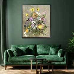 «Summer Flowers» в интерьере зеленой гостиной над диваном