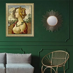 «Copy of 'Portrait of Simonetta Vespucci', by Piero di Cosimo» в интерьере классической гостиной с зеленой стеной над диваном