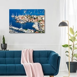 «Вид на гавань Мармарис в турецкой Ривьере» в интерьере современной гостиной над синим диваном