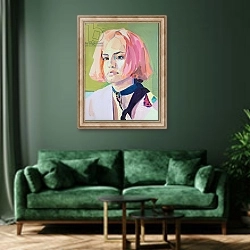 «'In the pink', 2018,» в интерьере зеленой гостиной над диваном
