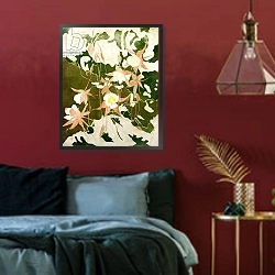 «Columbines» в интерьере зеленой гостиной над диваном