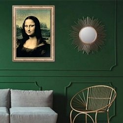 «Detail of the Mona Lisa, c.1503-6» в интерьере классической гостиной с зеленой стеной над диваном
